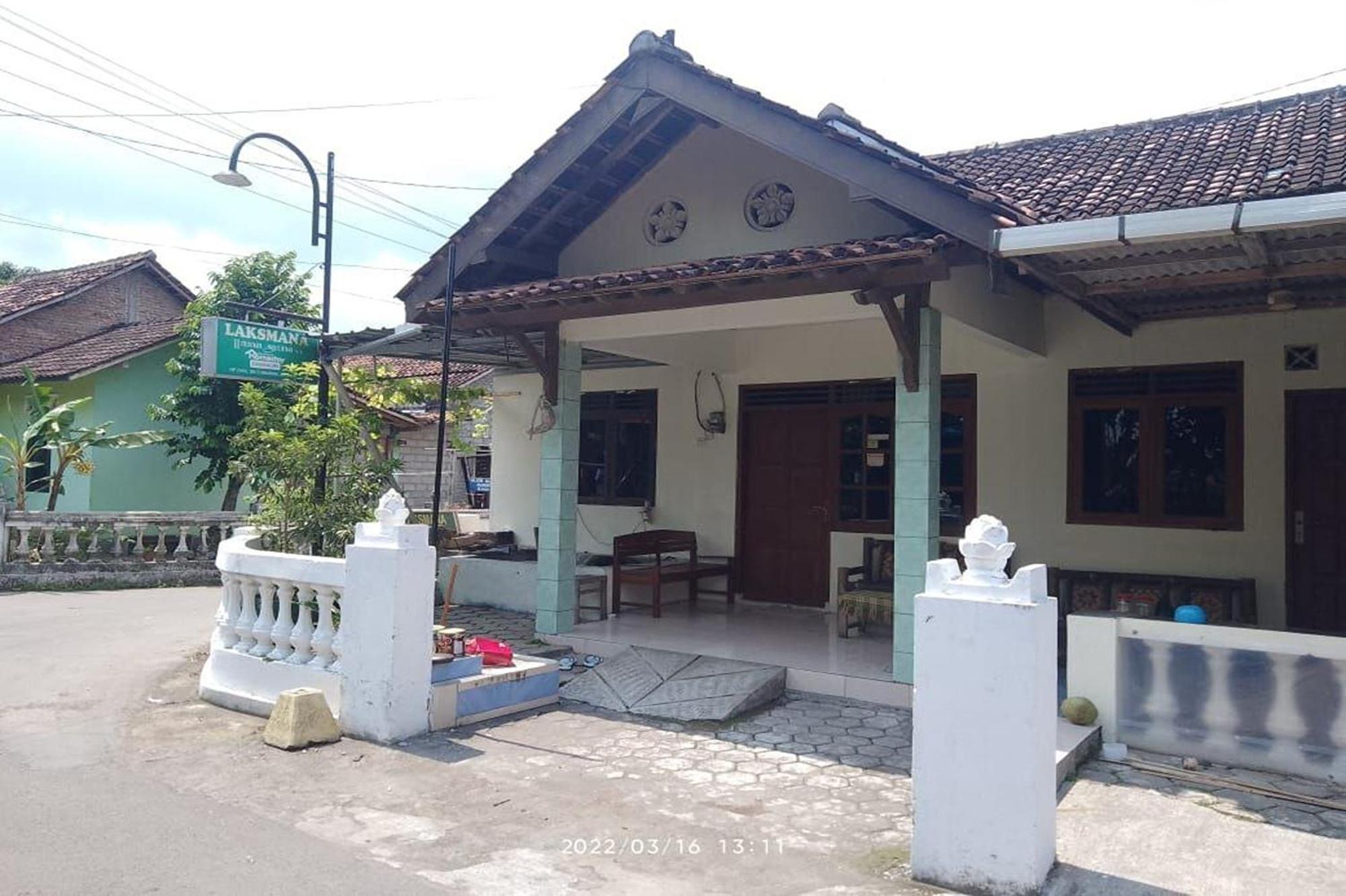 Homestay Damandiri Prambanan Syariah Salakan Buitenkant foto